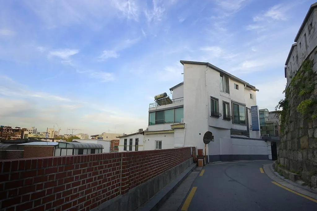 Open Guesthouse Seoul 2*,  South Korea